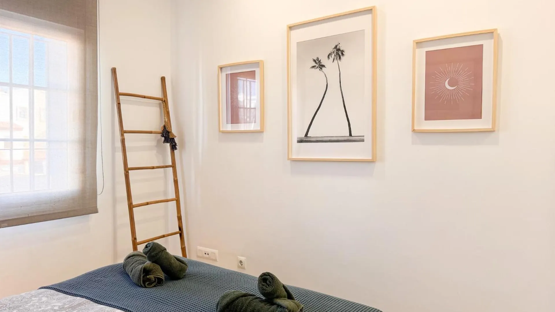 Apartamento Tarifa Cozy House - Beach Front, Pool, Parking España